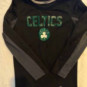 NBA Celtics Kids Long Sleeve Tee - Black, Grey, and Green Sz Small-8